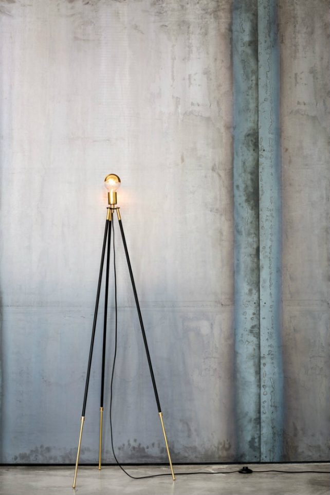 10 Golden Floor Lamps to Enrich Your Home