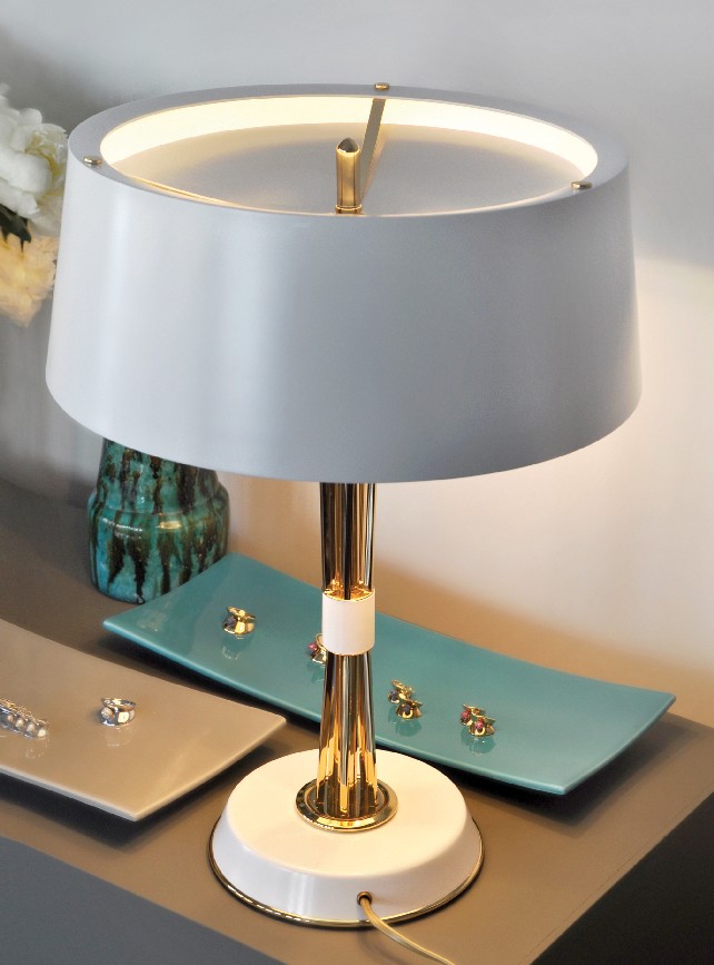 8 Charming Bedside Table Lamps for your Bedroom