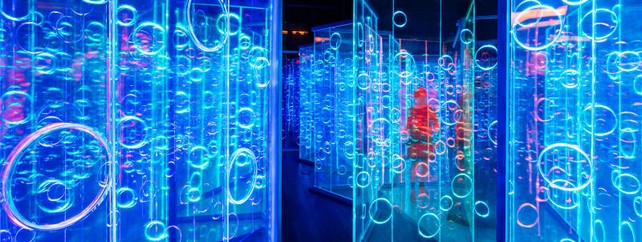 Light Maze by Brut-Deluxe Creates an Immersive Room in China