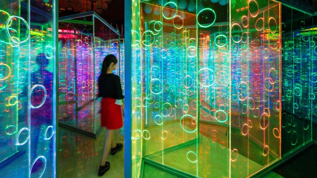 Light Maze by Brut-Deluxe Creates an Immersive Room in China