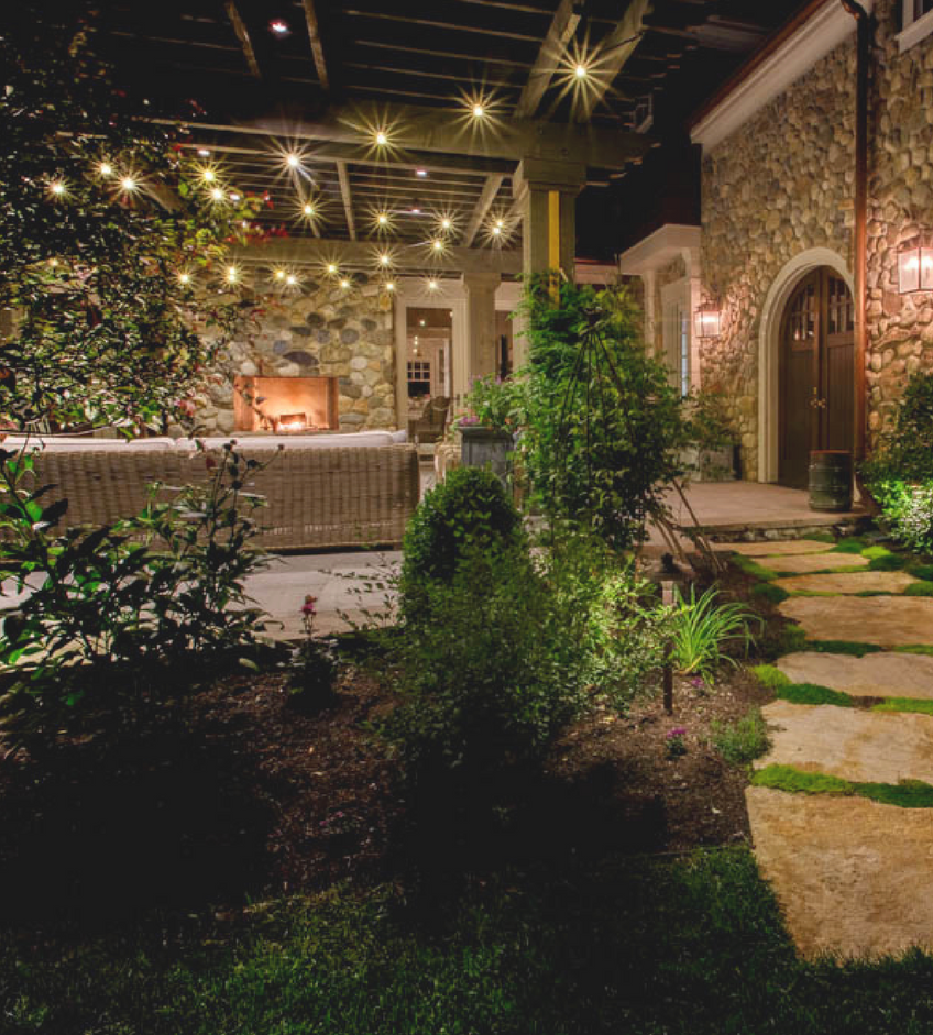 Fall In Love With These Landscape Lighting Trends For 2018 4