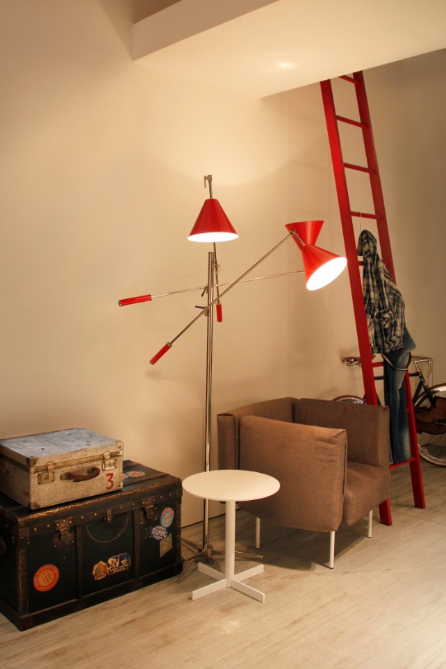 Trend of The Week: Sinatra Lamp Will Make You Sing New York!